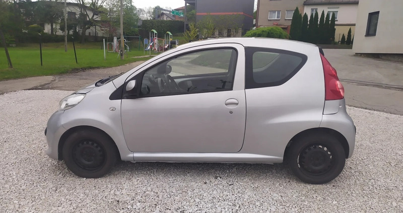 Peugeot 107 cena 6500 przebieg: 177000, rok produkcji 2007 z Biała małe 37